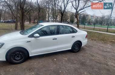 Седан Volkswagen Polo 2018 в Львові