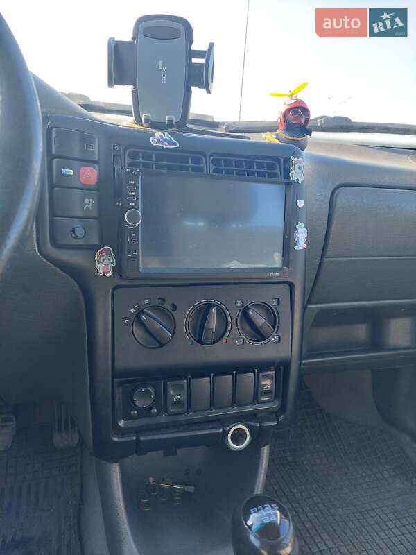 Хэтчбек Volkswagen Polo 1998 в Львове