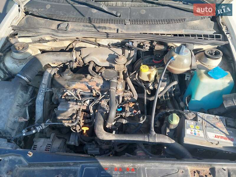 Хэтчбек Volkswagen Polo 1998 в Львове