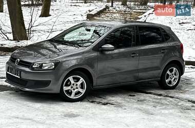 Хэтчбек Volkswagen Polo 2010 в Львове