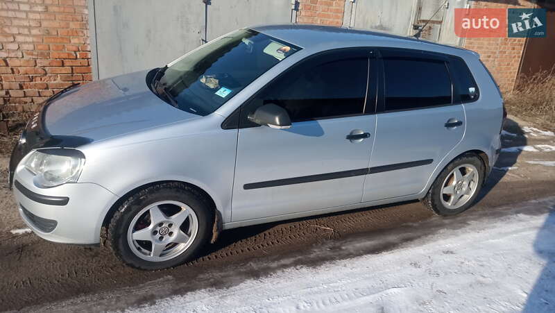 Хэтчбек Volkswagen Polo 2007 в 