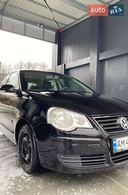 Хэтчбек Volkswagen Polo 2007 в 