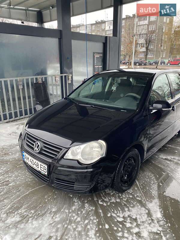 Хэтчбек Volkswagen Polo 2007 в Житомире