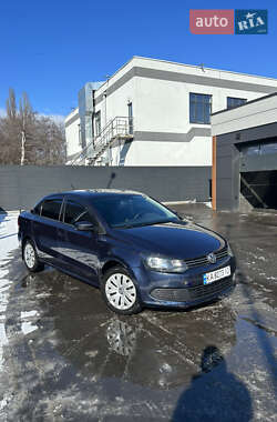 Седан Volkswagen Polo 2011 в Черкассах