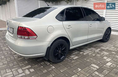 Седан Volkswagen Polo 2011 в 