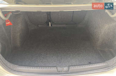 Седан Volkswagen Polo 2011 в 