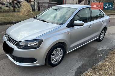 Седан Volkswagen Polo 2012 в Тернополе