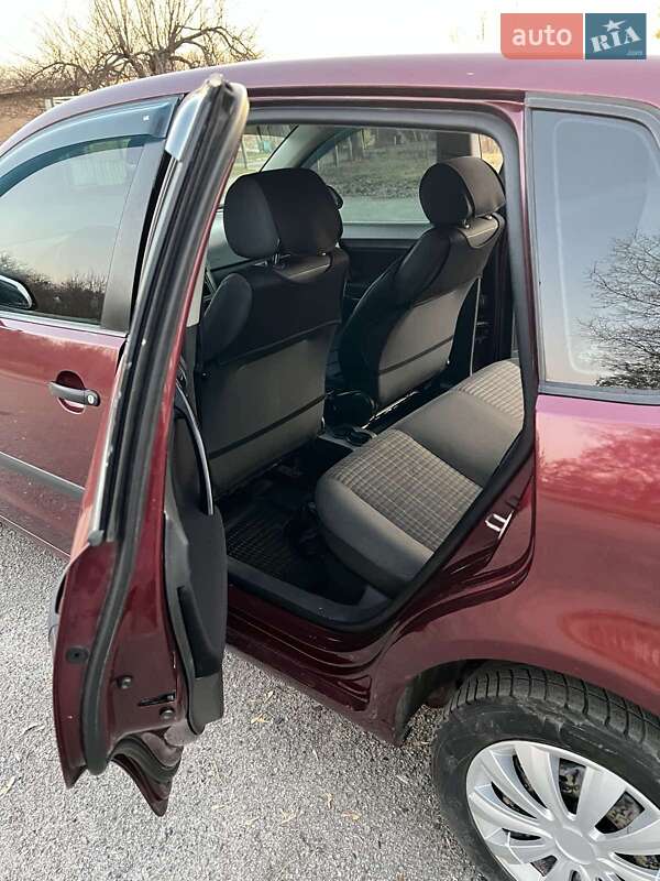 Хэтчбек Volkswagen Polo 2008 в Полтаве