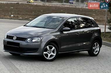 Хэтчбек Volkswagen Polo 2010 в Львове