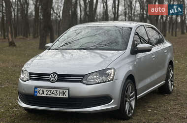 Седан Volkswagen Polo 2013 в 