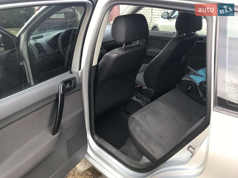 Хэтчбек Volkswagen Polo 2003 в Киеве
