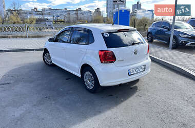 Хэтчбек Volkswagen Polo 2011 в 