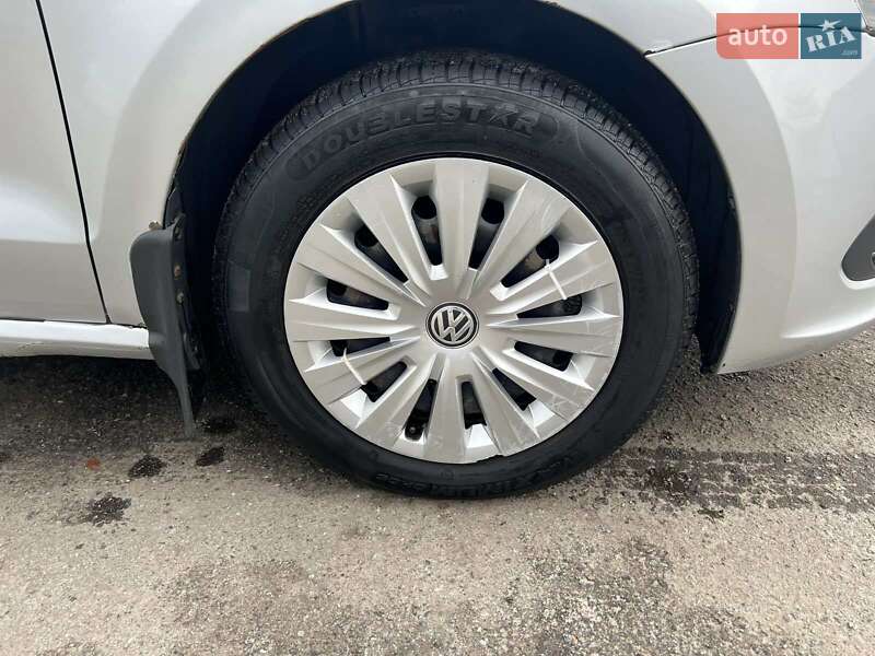 Седан Volkswagen Polo 2012 в Киеве фото 11 Седан Volkswagen Polo 2012 в Киеве
