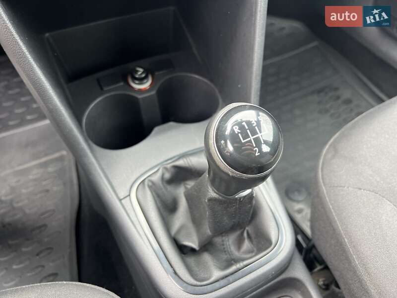 Седан Volkswagen Polo 2012 в Киеве фото 17 Седан Volkswagen Polo 2012 в Киеве