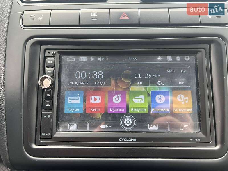 Седан Volkswagen Polo 2012 в Киеве фото 22 Седан Volkswagen Polo 2012 в Киеве