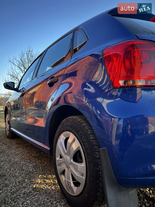Хэтчбек Volkswagen Polo 2010 в Надворной