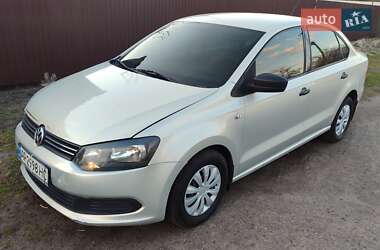 Седан Volkswagen Polo 2012 в 