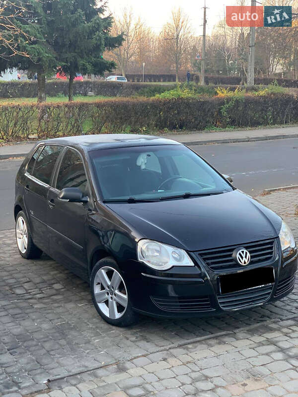Хетчбек Volkswagen Polo 2009 в 