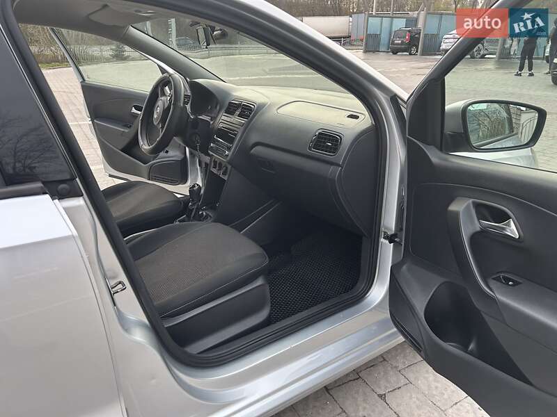 Седан Volkswagen Polo 2012 в Тернополе