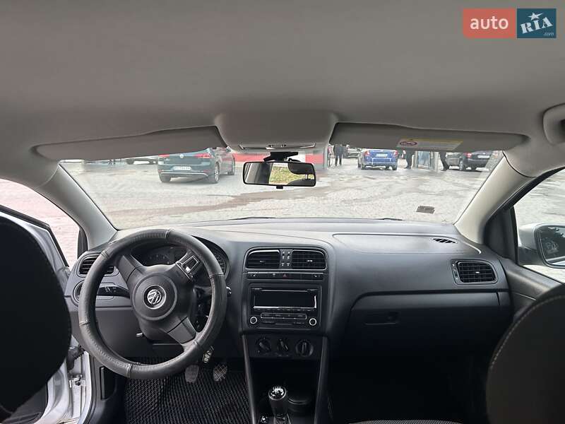 Седан Volkswagen Polo 2012 в Тернополе