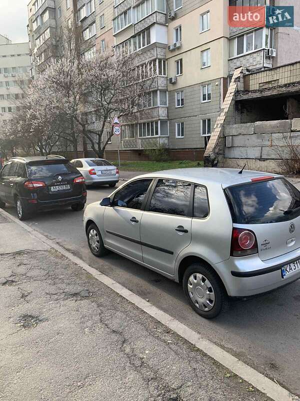 Хетчбек Volkswagen Polo 2006 в Києві
