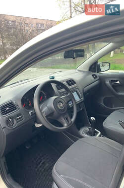 Седан Volkswagen Polo 2011 в 