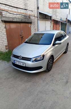 Седан Volkswagen Polo 2012 в 