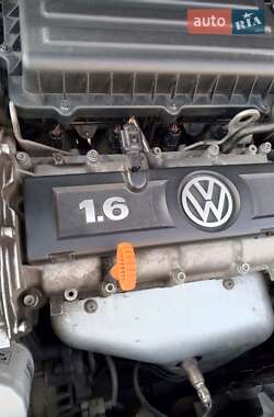 Седан Volkswagen Polo 2012 в 