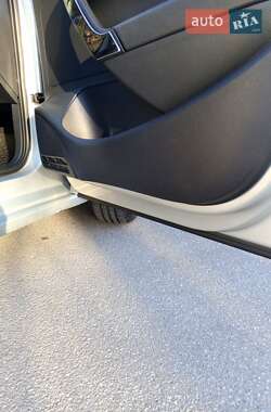 Седан Volkswagen Polo 2012 в 