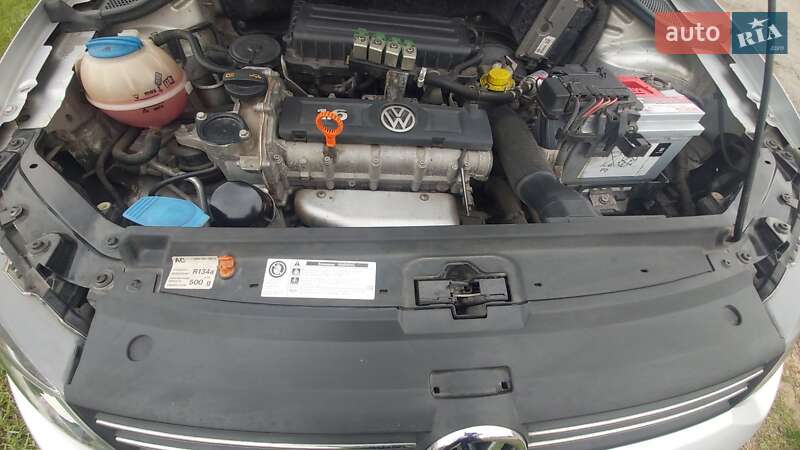 Седан Volkswagen Polo 2012 в Кропивницькому