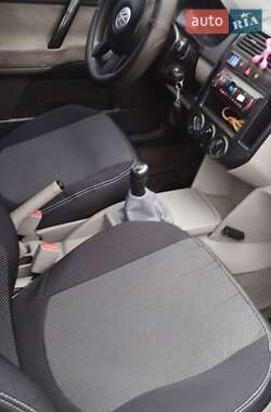 Хэтчбек Volkswagen Polo 2003 в 