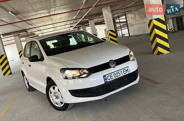 Хэтчбек Volkswagen Polo 2009 в 