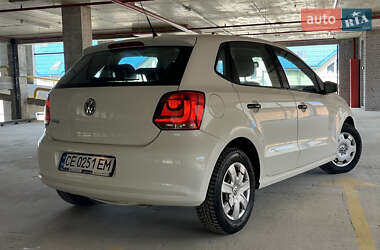 Хэтчбек Volkswagen Polo 2009 в 