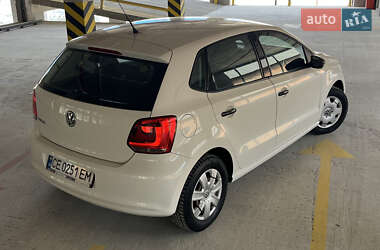 Хэтчбек Volkswagen Polo 2009 в 