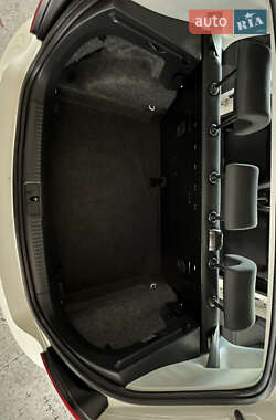 Хэтчбек Volkswagen Polo 2009 в 