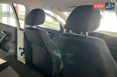 Хэтчбек Volkswagen Polo 2009 в 