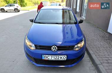 Хетчбек Volkswagen Polo 2010 в 
