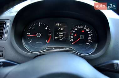 Хетчбек Volkswagen Polo 2010 в 