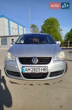 Хэтчбек Volkswagen Polo 2007 в 