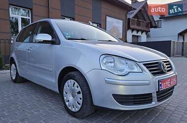 Хетчбек Volkswagen Polo 2009 в 