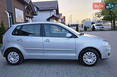 Хетчбек Volkswagen Polo 2009 в 