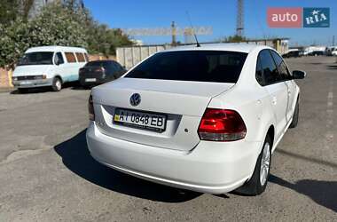 Седан Volkswagen Polo 2011 в 
