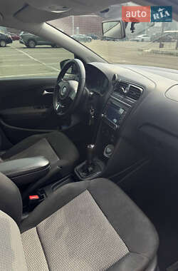 Хетчбек Volkswagen Polo 2010 в 