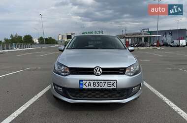 Хетчбек Volkswagen Polo 2010 в 