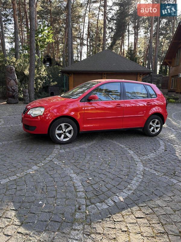Хэтчбек Volkswagen Polo 2008 в Киеве