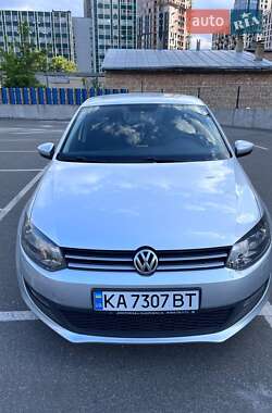 Хэтчбек Volkswagen Polo 2012 в 