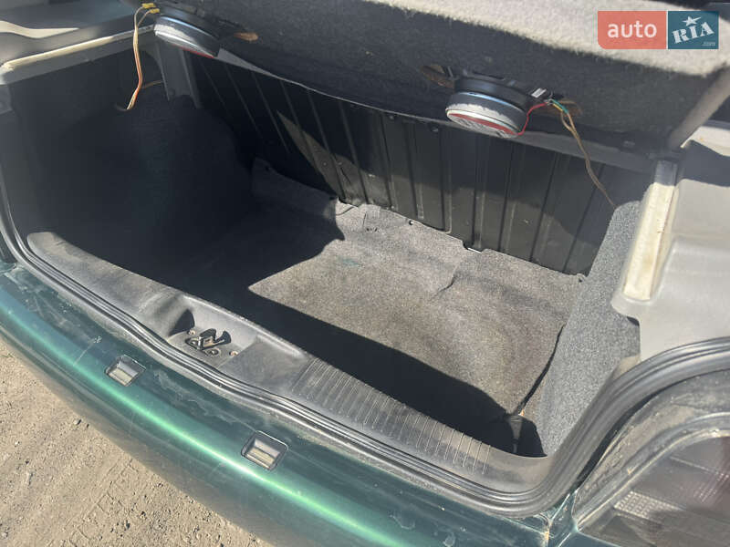 Хэтчбек Volkswagen Polo 1998 в Измаиле