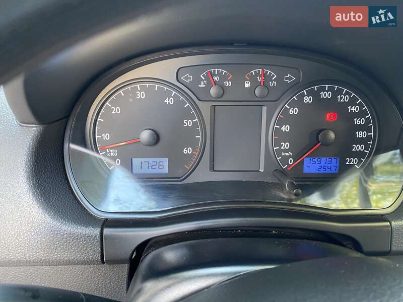 Хэтчбек Volkswagen Polo 2005 в Черновцах