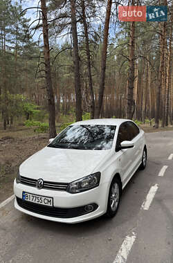 Седан Volkswagen Polo 2013 в 