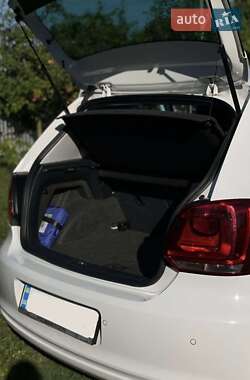 Хэтчбек Volkswagen Polo 2013 в 